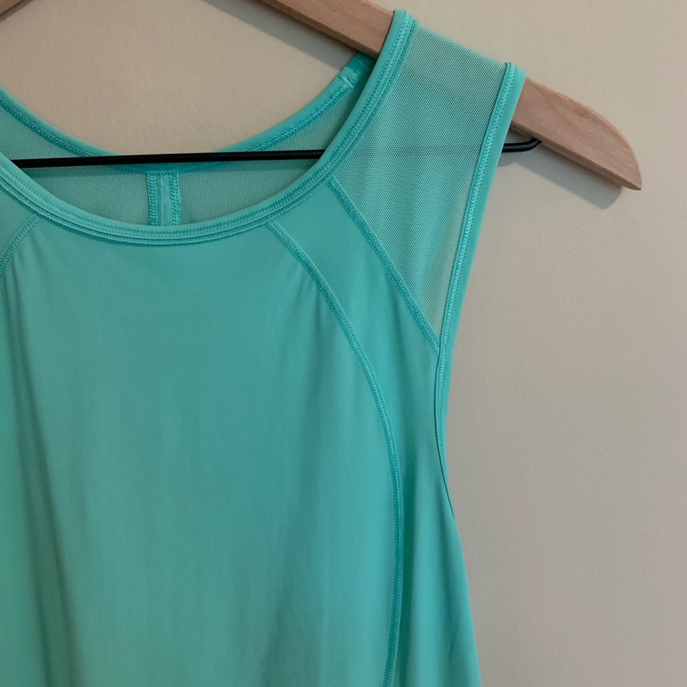 Lululemon Womens Tank with mesh detail